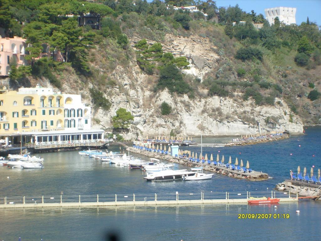 B&B Celestina Ischia Lacco Ameno  Eksteriør bilde